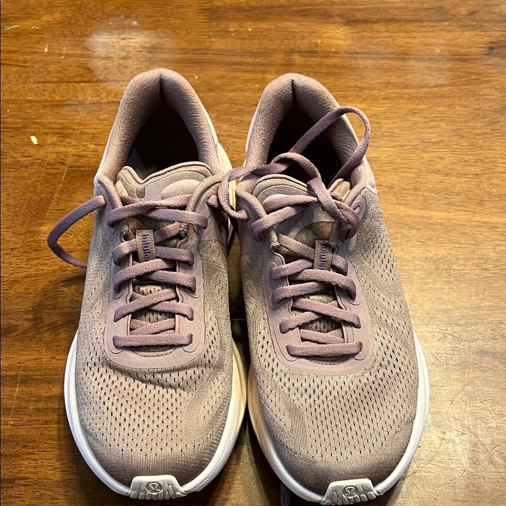 Lululemon Twilight Rose Beyondfeel Shoes View 3